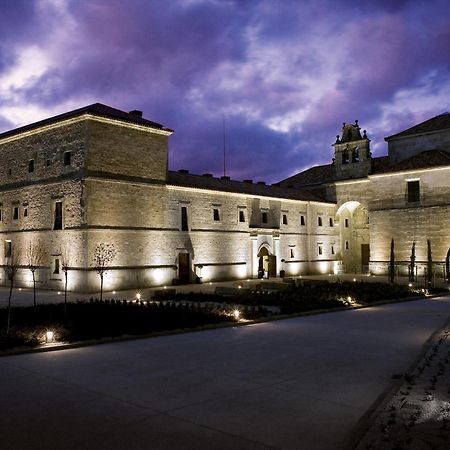 Hotel Hospederia Convento San Francisco Santo Domingo De Silos Exterior foto